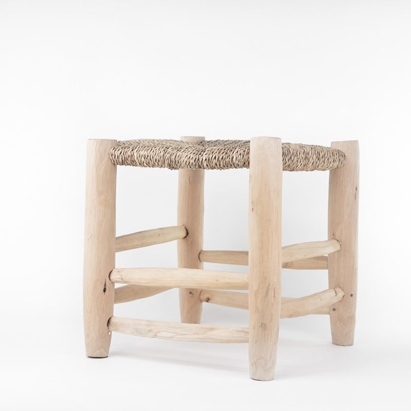 Hocker Eucalyptusholz, geflochtenes Palmenblatt – Casa Eurabia, Marokko, Design, beach style, beach club möbel