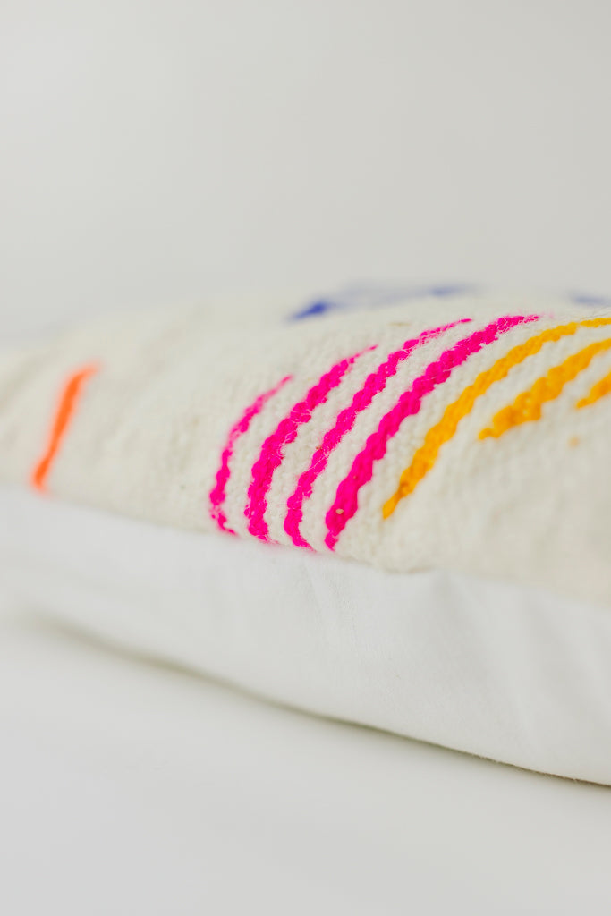 Boho Kissen, Kelimkissen, marokkansiches Kissen, casa eurabia, orange, lila, rot, grün, gelb , pink, Marokko, ethno, boho, tribal, pattern