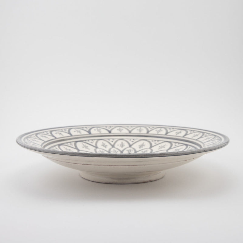 Keramik Servierteller – Casa Eurabia, grau-weiß, Marokko,  Durchmesser: 30 cm