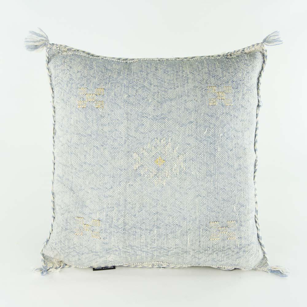 Kaktusseide Kissen – Casa Eurabia, blau, weiß, gelb, L 40 cm, B 40 cm, H 10 cm, Kaktusseide, Marokko, Design