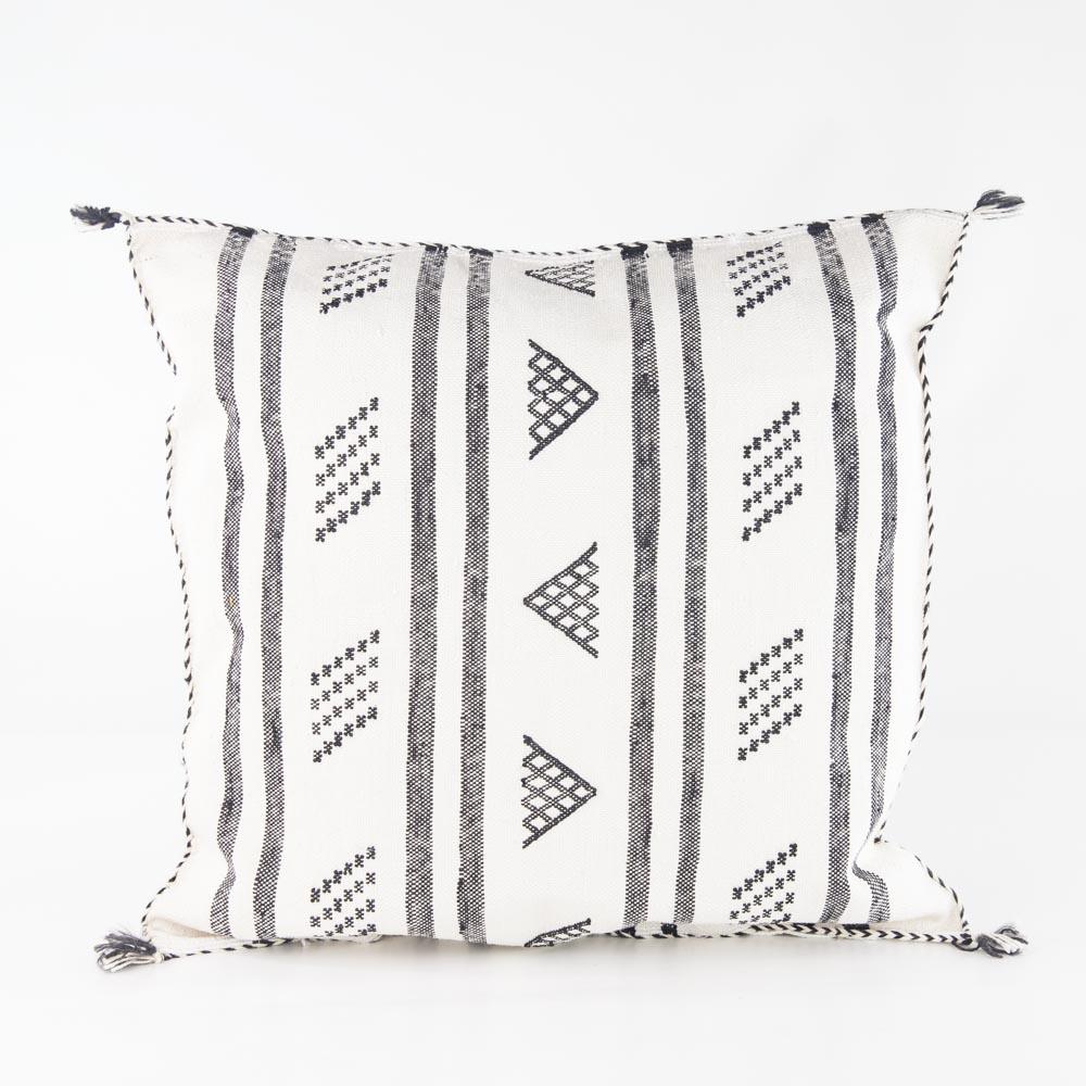 Kaktusseide Kissen – Casa Eurabia, schwarz, weiß, L 48 cm, B 48 cm, H 45 cm, Kaktusseide, Marokko, Design